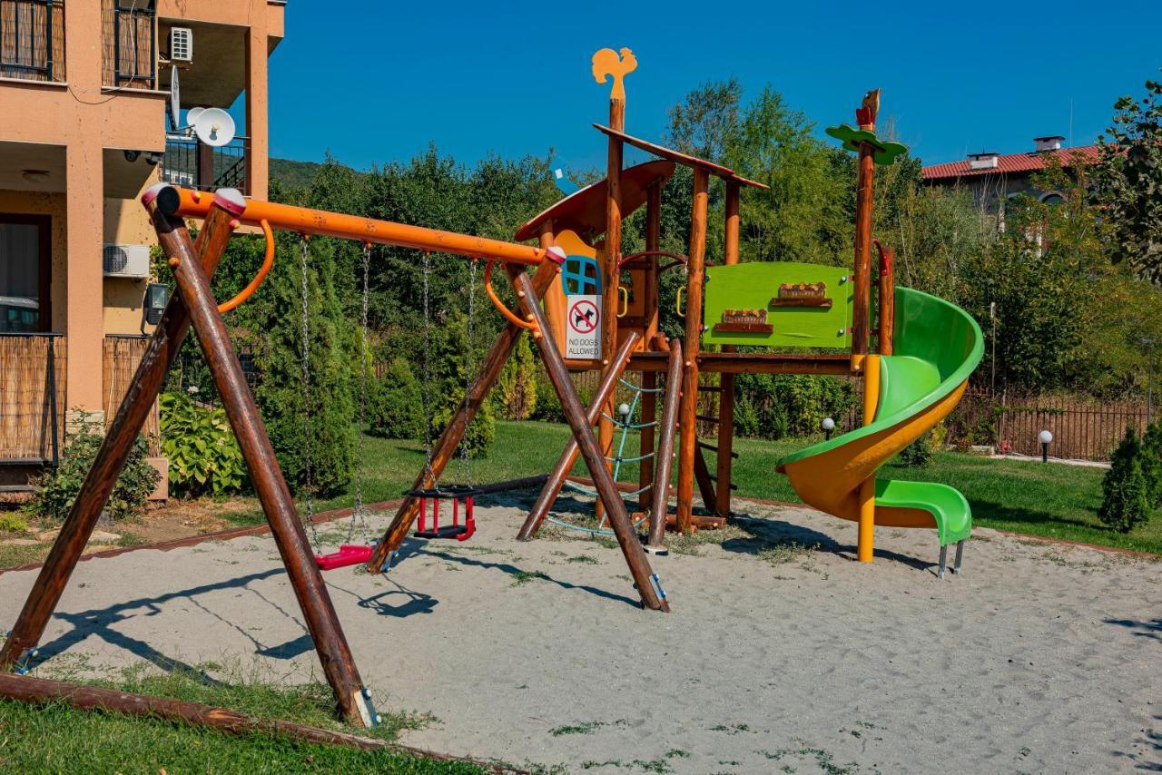 Menada Sky Dreams Apartments Свети Влас Екстериор снимка