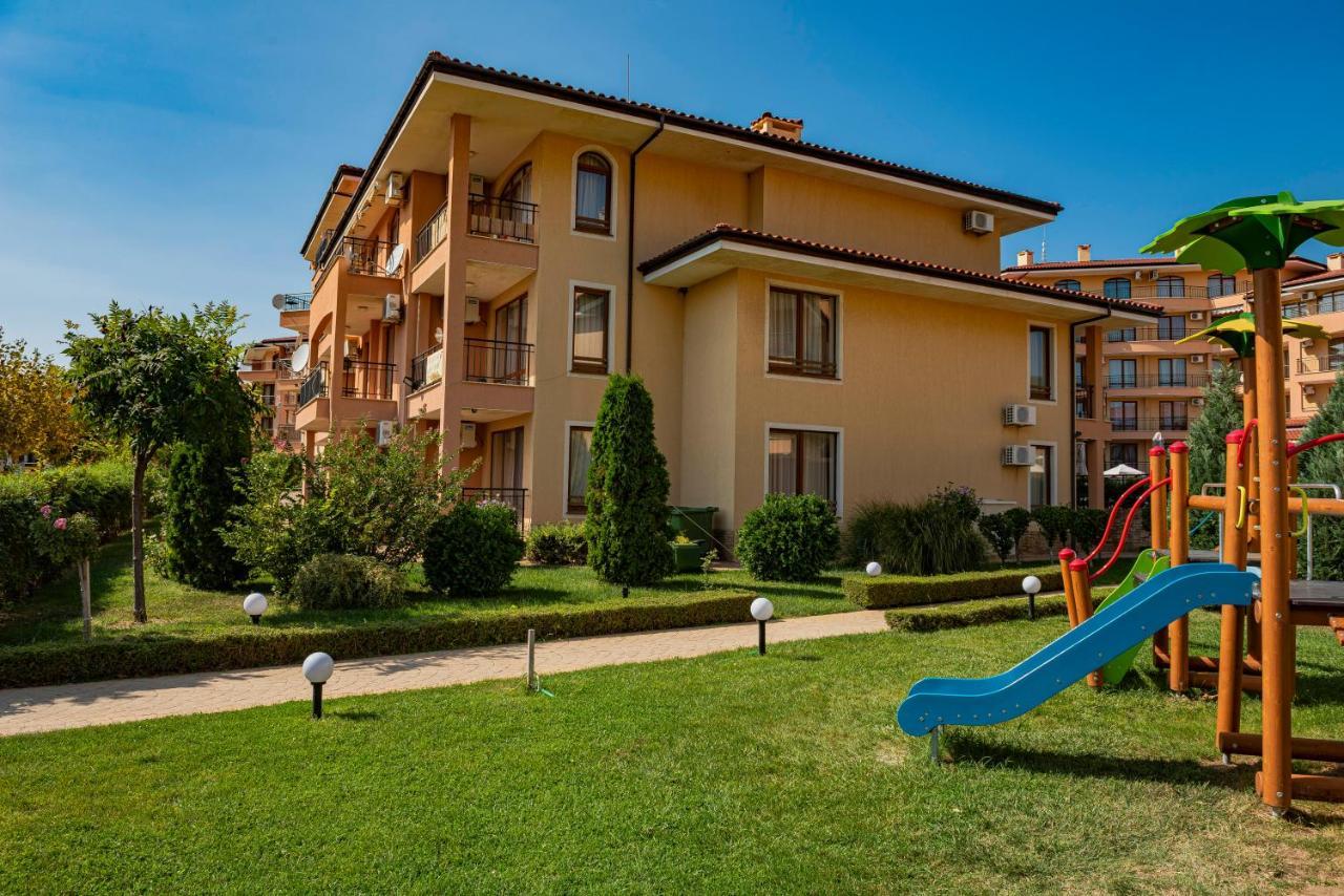 Menada Sky Dreams Apartments Свети Влас Екстериор снимка