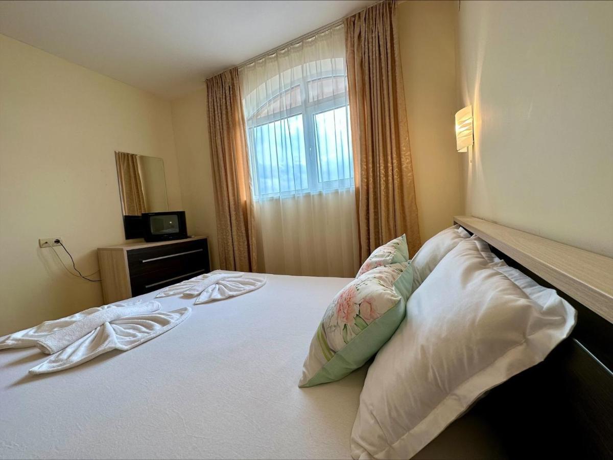 Menada Sky Dreams Apartments Свети Влас Екстериор снимка