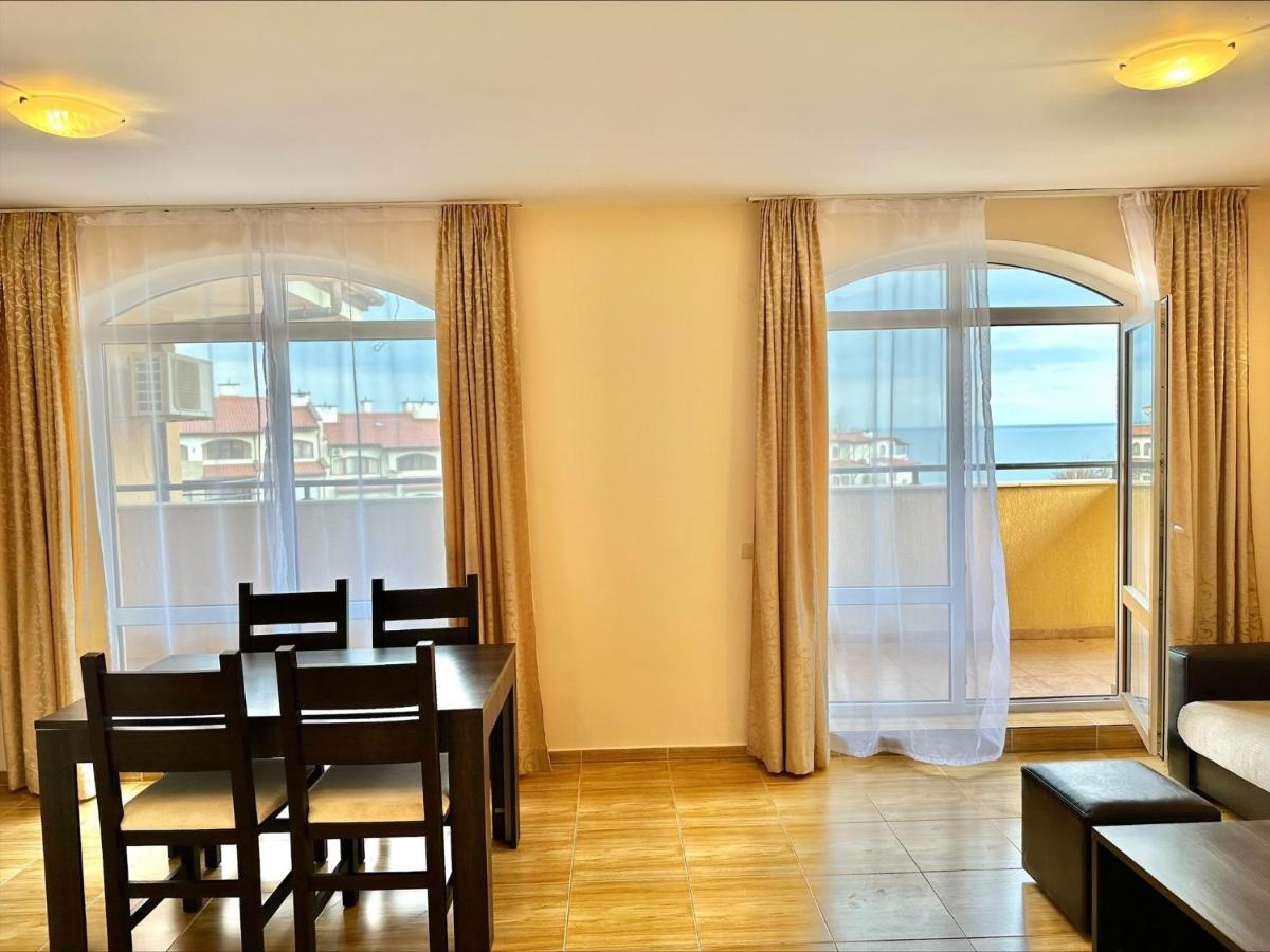 Menada Sky Dreams Apartments Свети Влас Екстериор снимка