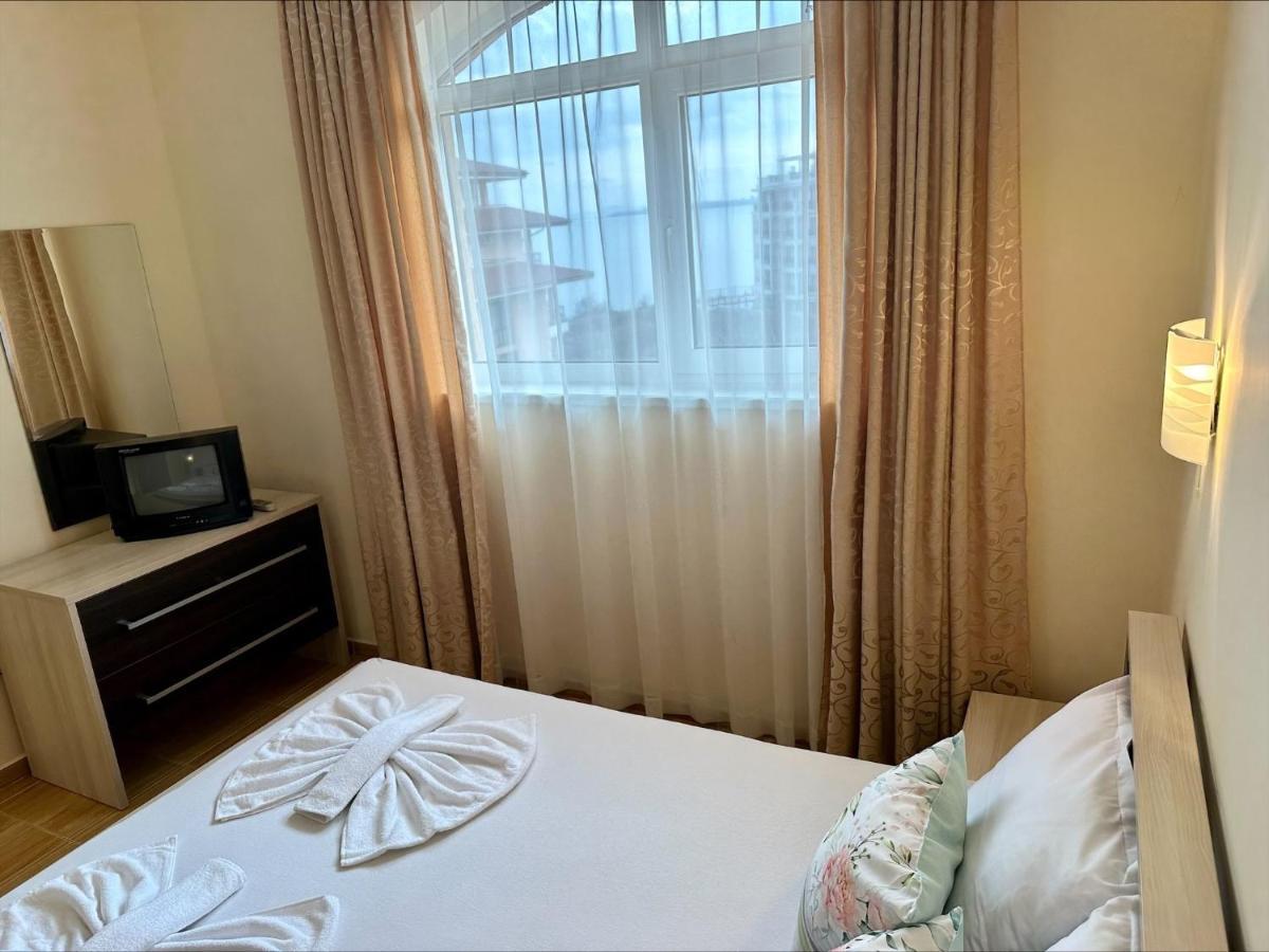 Menada Sky Dreams Apartments Свети Влас Екстериор снимка