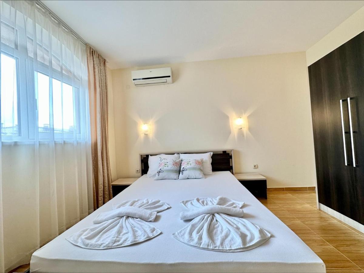 Menada Sky Dreams Apartments Свети Влас Екстериор снимка