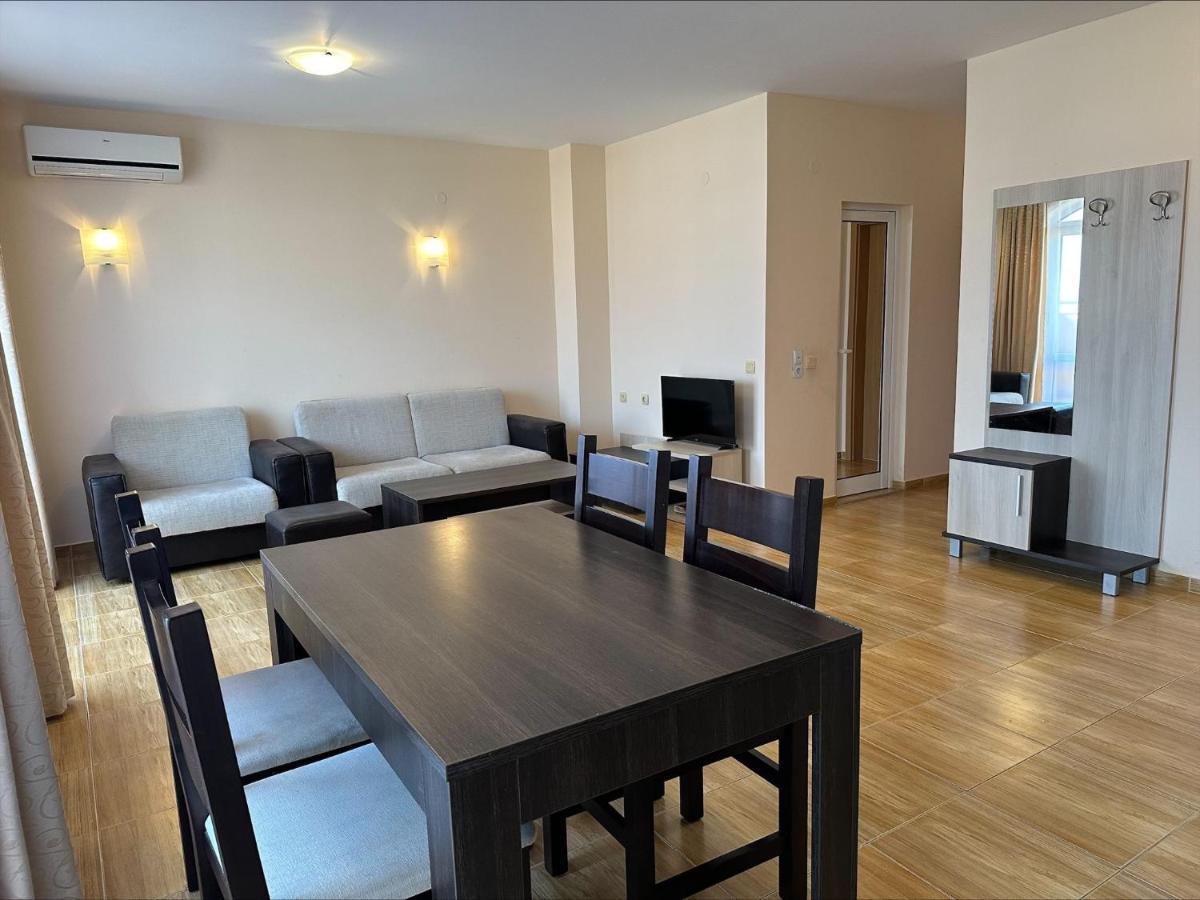 Menada Sky Dreams Apartments Свети Влас Екстериор снимка